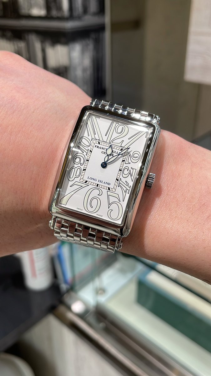 proud_watch's tweet photo. @proud_watch #フランクミュラー #ロングアイランド　
新入荷です‼️ 1150SC ロングアイランド　400本限定です😆😁 https://t.co/wzYPj7yo6o