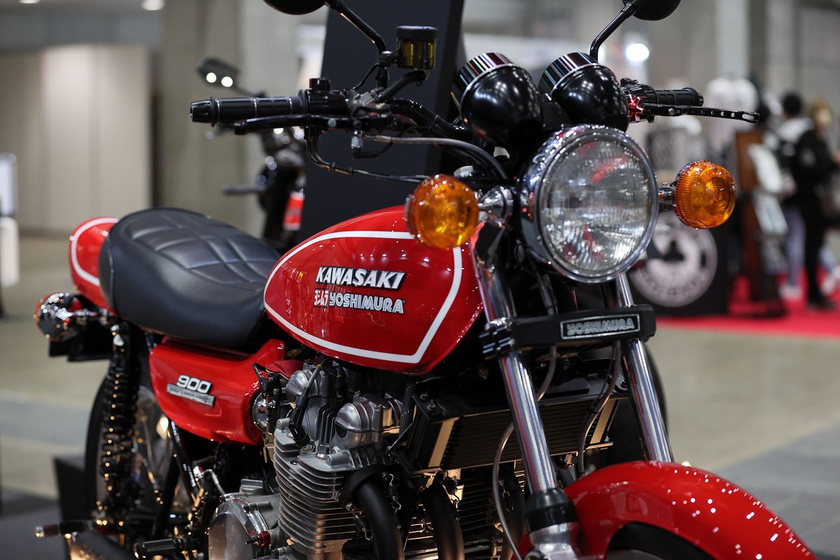 1978年型ヨシムラZ1を彷彿とさせるマシン『Z1 phase1』をヨシムラ