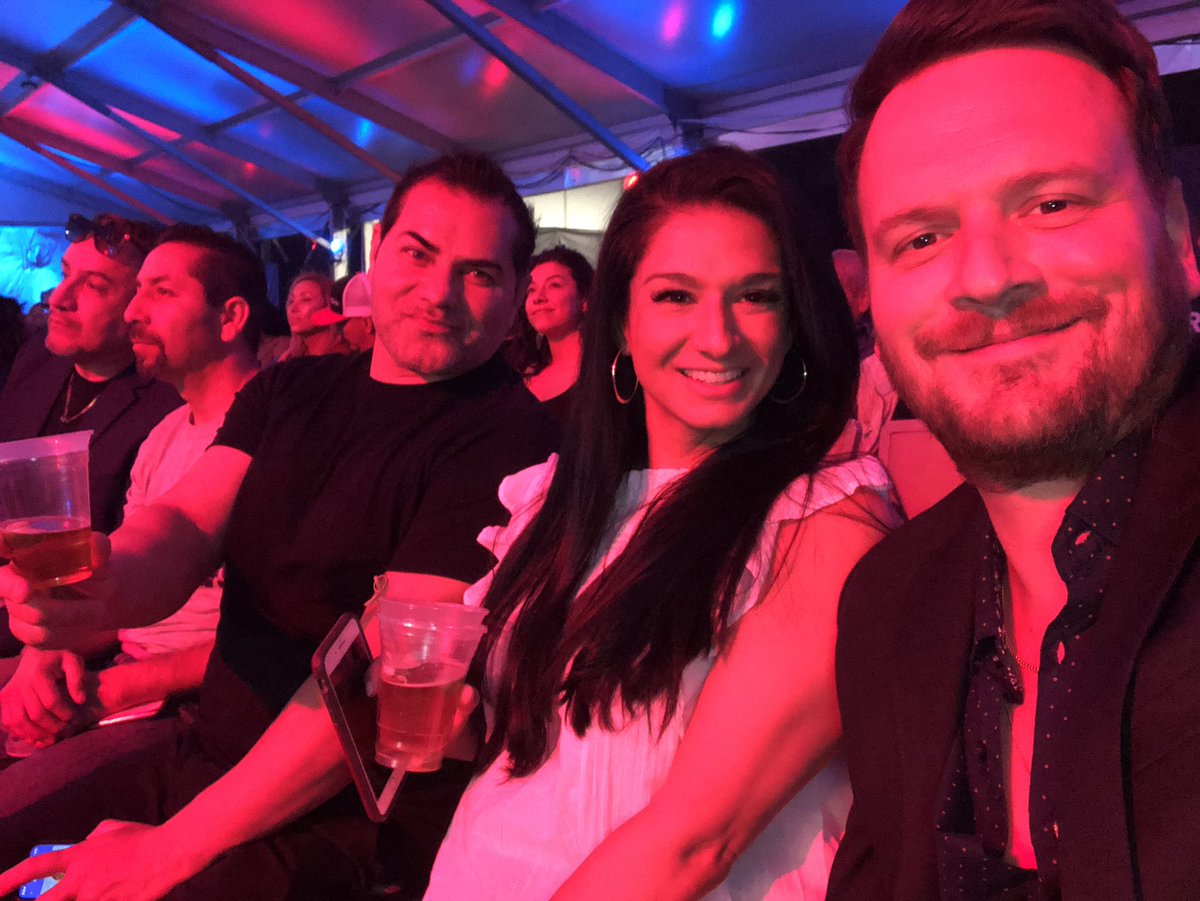 bboyvocals's tweet photo. Fight night!! 💥🥊🥊🤯#BercheltNakathila https://t.co/Qkzb4jRGEc