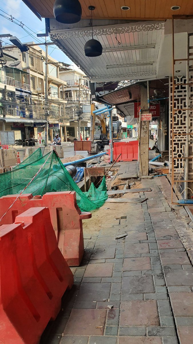 Thai sidewalks, am I right?