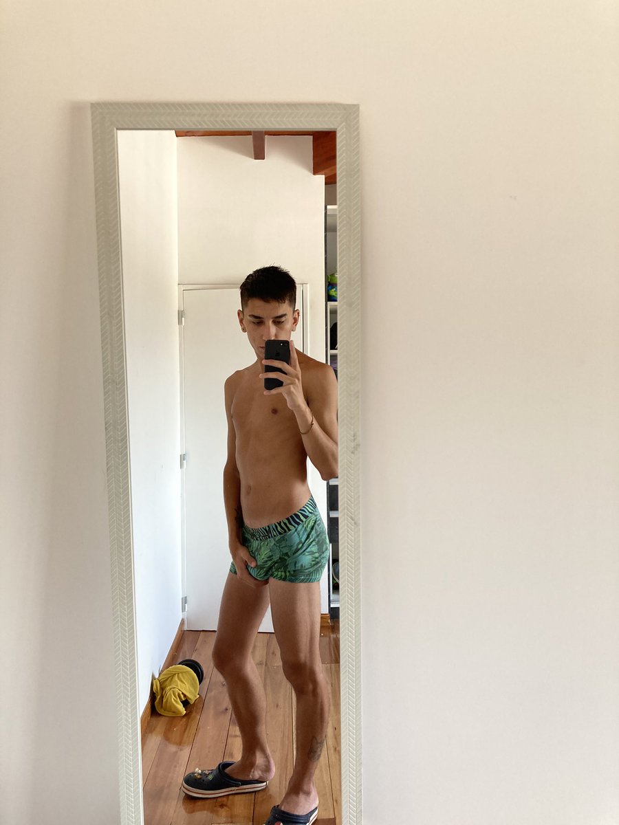 onlysewass's tweet photo. Quien me quiere ver sin nada ??  Solo x hoy $1500 pack de fotos y videos 😜😜 háblame al MD https://t.co/IcOKvvfQXg