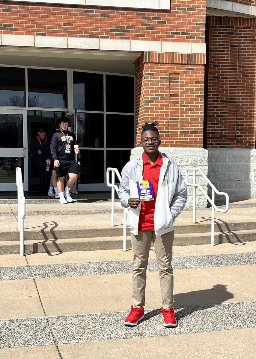 On_the_Grind__'s tweet photo. I had a great time at Bethel University! Thank you @KWill_BU @The_CoachBaker @CoachJBrown11 @BU_FootballTN https://t.co/iP6Bsv0epC