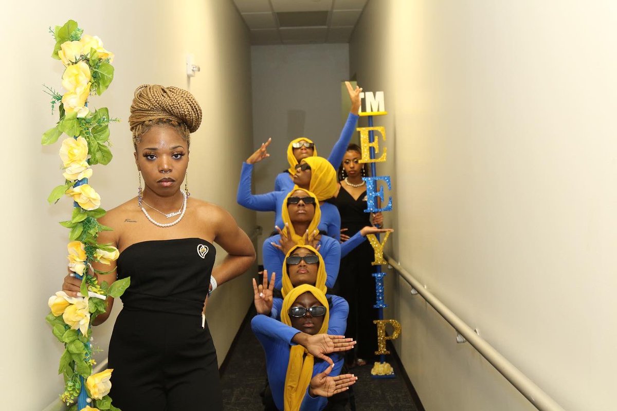 OkayEssencee's tweet photo. I would like to thank God for giving me this opportunity with my sisters and stepping into Σigmaland, The start of a new journey as the BADDEST POODLES IN THE LAND! 
💙💛 
I will forever be known as the QU4D who STANDS OUT! 

- Bold Σtatement 🐩
#SGRho #QU4D https://t.co/rsECDDMZtx