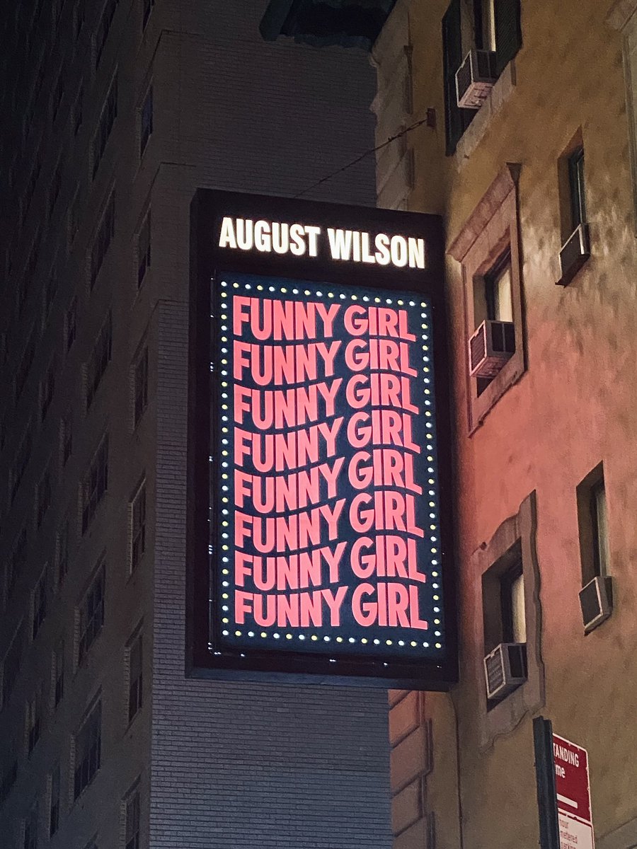 hello, gorgeous!! happy first preview to the entire cast of @FunnyGirlBwy which made its long awaited return to broadway tonight. Beanie’s Fanny Brice was an absolute delight and showstopper. I’m ready to see this show over and over! 💃🏼