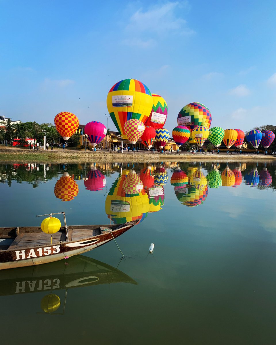 travishodgesuk's tweet photo. Gm from Vietnam. Where we are celebrating the return of tourists after being effectively closed off for 2 years. Lots of positive vibes. https://t.co/uPineXCw8n