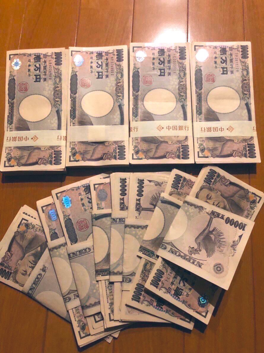 hashimoto45c's tweet photo. 皆さんご参加下さい！

総 額 3000万 円 プレゼント！

100万円を30名の方へ！
【先着優先】

【参加方法】
フォロー＆ＲＴだけ

個人情報一切いりません。 https://t.co/ViLQ2byvnW