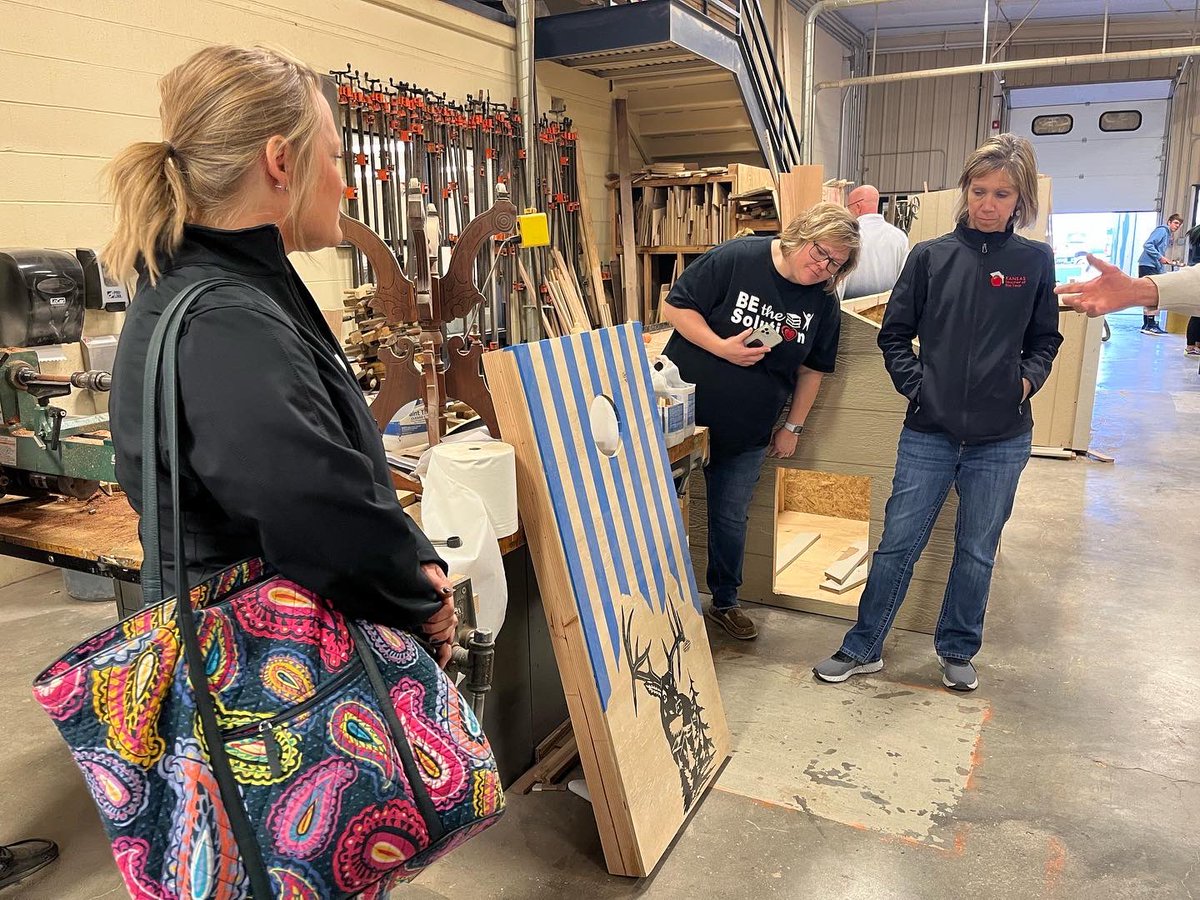 KTOYTeamB2022's tweet photo. This week, USD 466, Scott City, got to host KTOY Team B the Solution.  (Our name meaning, if you see a problem, don’t just complain, but be part of the solution.) A special thanks goes out to all those that were willing to share with our team some of the great things happening! https://t.co/yt9B78kjcS