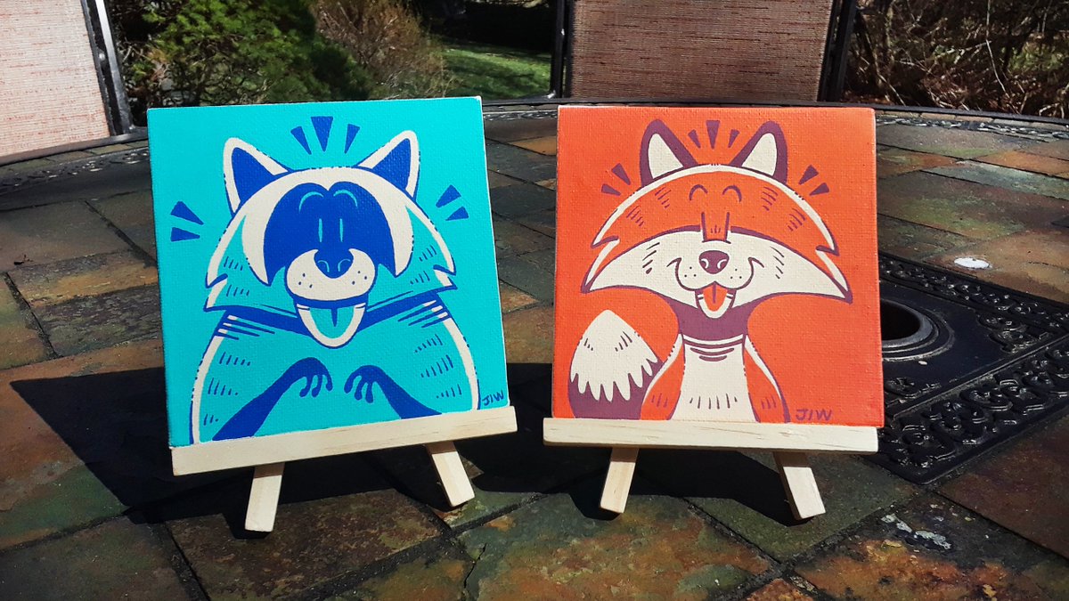 MarsherMewy's tweet photo. A blue raccoon and an orange fox! https://t.co/iW52Fpcpl3