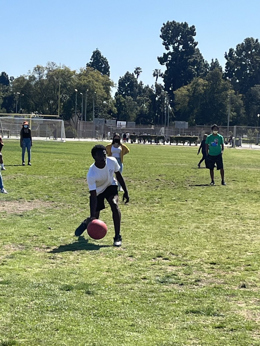 lbjordanhigh's tweet photo. #FunFridays on the #Northside!
This month’s activities fun was sponsored by our Male Leadership Academy🐾 #Kickball #Dodgeball #CaptureTheFlag #LBJordanHigh https://t.co/3Oo7noJYkv