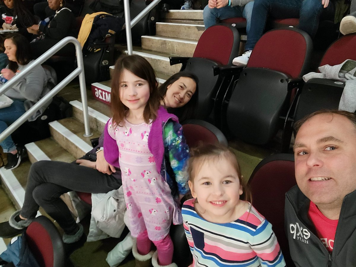 First <a href="/cavs/">Cleveland Cavaliers</a> game. #LetEmKnow !