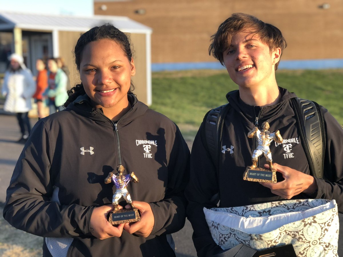 CCHS_TFXC's tweet photo. Congrats to our Beast of the Meet winners, Madyson Swope who placed 1st in the Shot Put and Discus! Alex Partlow placed 1st in the 1600m and 3200m, also was apart of the 5th place 4x800! Alex was awarded Distance Runner Of The Meet too! Great Job.. https://t.co/5v4LQBMs07