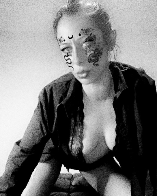 Black and white 🖤  #onlyfansgirl #onlyfanselite #models #sexy #onlyfansapp #onlyfanspromo #freeonlyfans<a href="/tag/onlyfansgirl"class="tags">#onlyfansgirl</a><a href="/tag/onlyfanselite"class="tags">#onlyfanselite</a><a href="/tag/lingerie"class="tags"><span>#lingerie</span></a><a href="/tag/models"class="tags"><span>#models</span></a><a href="/tag/sexy"class="tags"><span>#sexy</span></a><a href="/tag/sexymodel"class="tags"><span>#sexymodel</span></a><a href="/tag/subscribe"class="tags"><span>#subscribe</span></a>