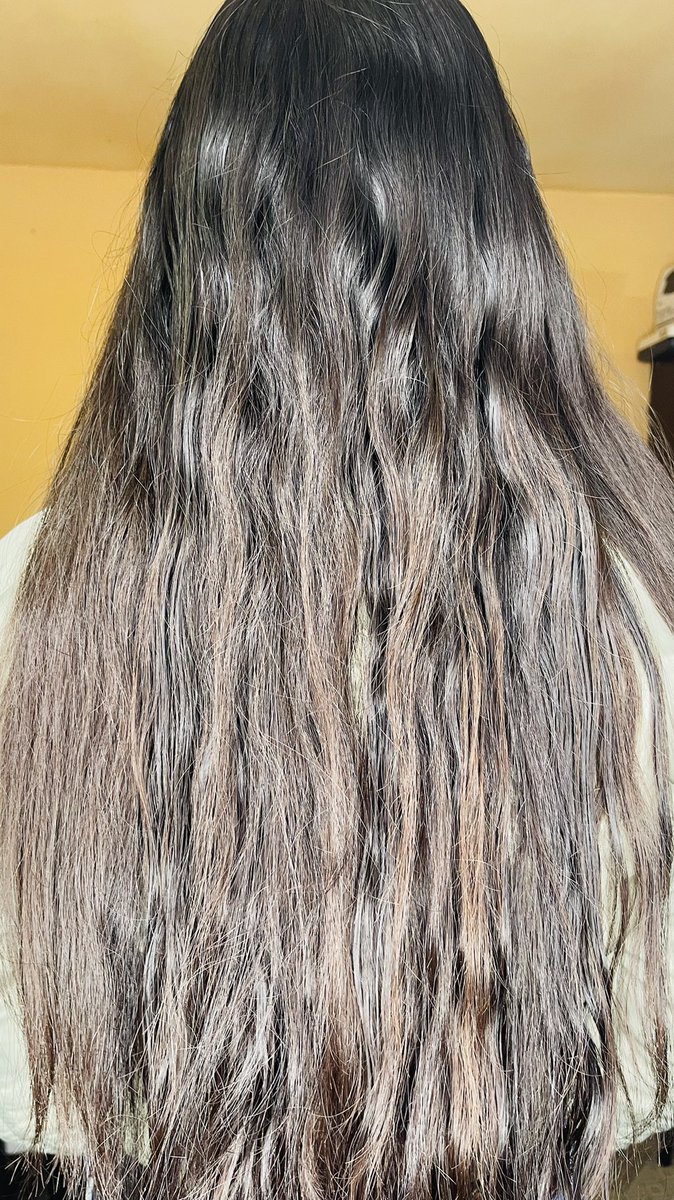 milkisway8's tweet photo. Hoy me pase con el alisado de mi clienta 🤗 que se vayan felices, ya es suficiente! #peluqueria #alisadosprogresivos https://t.co/2Ds9yEbsyo
