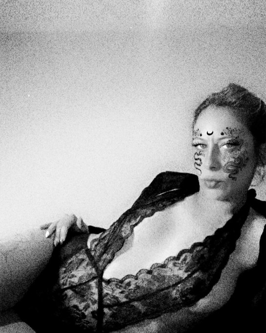 Black and white 🖤  #booty #ass  #beautiful #Onlyfansgirl #subscribe  #hotgamer #premiumcontent #realonlyfansgirl<a href="/tag/booty"class="tags">#booty</a><a href="/tag/ass"class="tags">#ass</a><a href="/tag/beautiful"class="tags">#beautiful</a><a href="/tag/onlyfansgirl"class="tags">#Onlyfansgirl</a><a href="/tag/modellife"class="tags"><span>#modellife</span></a><a href="/tag/girlswithtattoos"class="tags"><span>#girlswithtattoos</span></a><a href="/tag/findom"class="tags"><span>#findom</span></a><a href="/tag/of"class="tags"><span>#of</span></a><a href="/tag/subscribe"class="tags"><span>#subscribe</span></a>