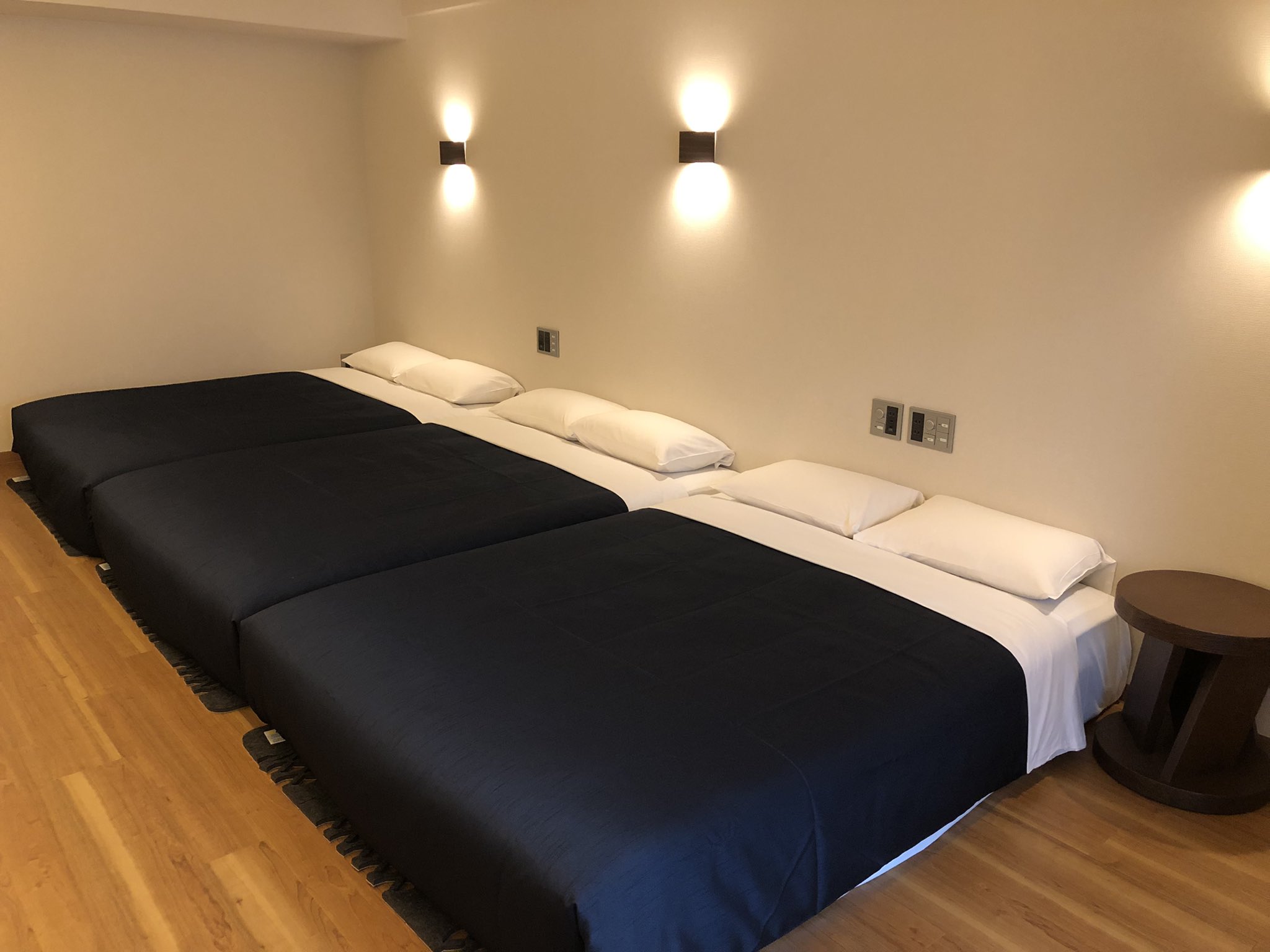 Hotel Iori 春休みに福岡旅行をされたい方 Gタイプのお部屋は 30ｾﾝﾁのマットレスを敷き詰めてますので 小さなお子様がご一緒でも安心してご宿泊頂けております Hotel Iori Gタイプ 子連れ旅行 マットレス 福岡 旅行 ららぽーと福岡 T