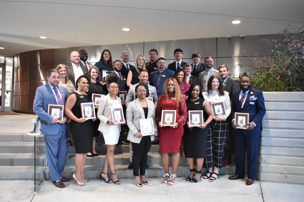 MSStateAlumni's tweet photo. Presenting the inaugural 𝐑𝐞𝐯𝐞𝐢𝐥𝐥𝐞 𝟐𝟓 🌟

Thanks to everyone who made it a night to remember at the Hunter Henry Center!

📍 https://t.co/f40W7oB6NQ https://t.co/SBhYCnINx4