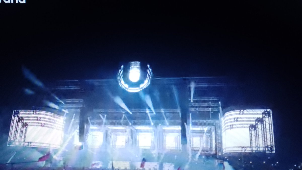Daanii_ms23's tweet photo. Day 2 ❤️ #Ultra2022 #UltraMusicFestival #ultramiami #ULTRA #ultramiami2022 #UMF2022 #umftv #ultralive #UltraMusic @ultra @UMFTV @afrojack #afrojack https://t.co/PlkI1aCLd3