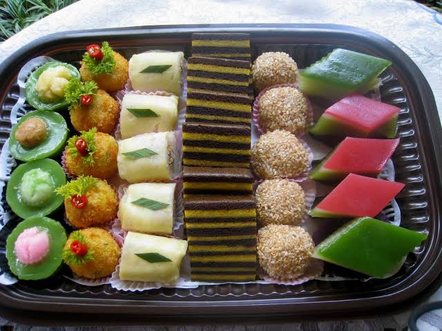 SUMJAMBAN's tweet photo. ㅤㅤㅤ

♪ zuppa soup
♪ kentang goreng 
♪ kue jajanan pasar

ㅤㅤㅤ https://t.co/xKjAcqKDMC