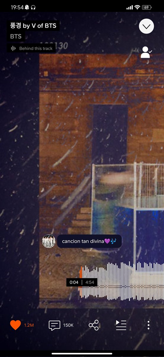 aericosm's tweet photo. — scenery in soundcloud ⭐

I'm Listening to the Global Superhit OST  #V_ChristmasTree #ChristmasTree by #V of 
@BTS_twt the Official Soundtrack of "Our Beloved Summer" https://t.co/FGUKOb6csY