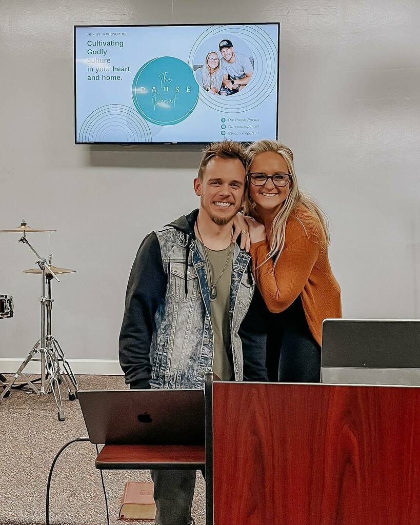 mattmager's tweet photo. And that’s a wrap! Such a great day sharing a bit of what God has been speaking to us over the past couple years. First time back in person since the Covid madness. Thank you Chuck and Dreama and everyone at The Carpenter’s House! Praying over all the couples that came out today! https://t.co/Ok6G8zEywG