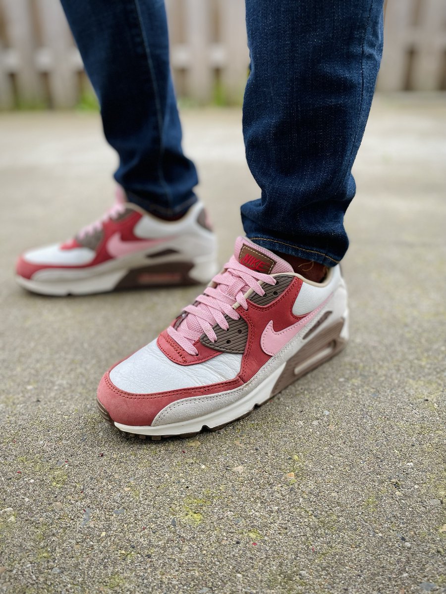 Bacons 🥓 for #AirMaxDay