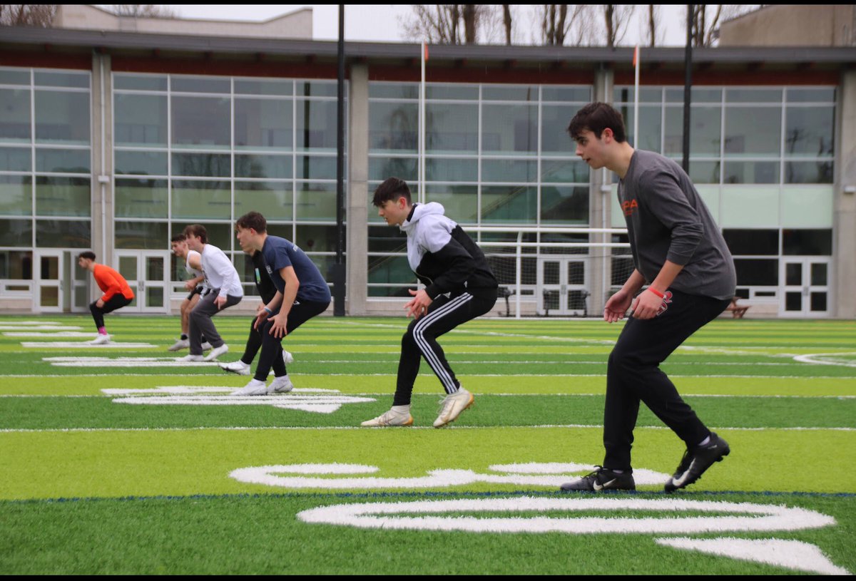 saintjordan21's tweet image. Working hard and having fun. Nice to get (some of) the boys back together again @KolbyB13 @MassimoRyan1 @PanteLuca @sawyertether @SLiberman37 @Antonio_Conte13 @matthewauld_