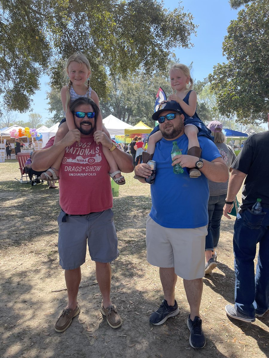 amberserickson's tweet photo. The Elberta Sausage Festival was so lovely today!!! @howtoDoflorida #alabama #elberta #saturday https://t.co/UDiOZBJTZL