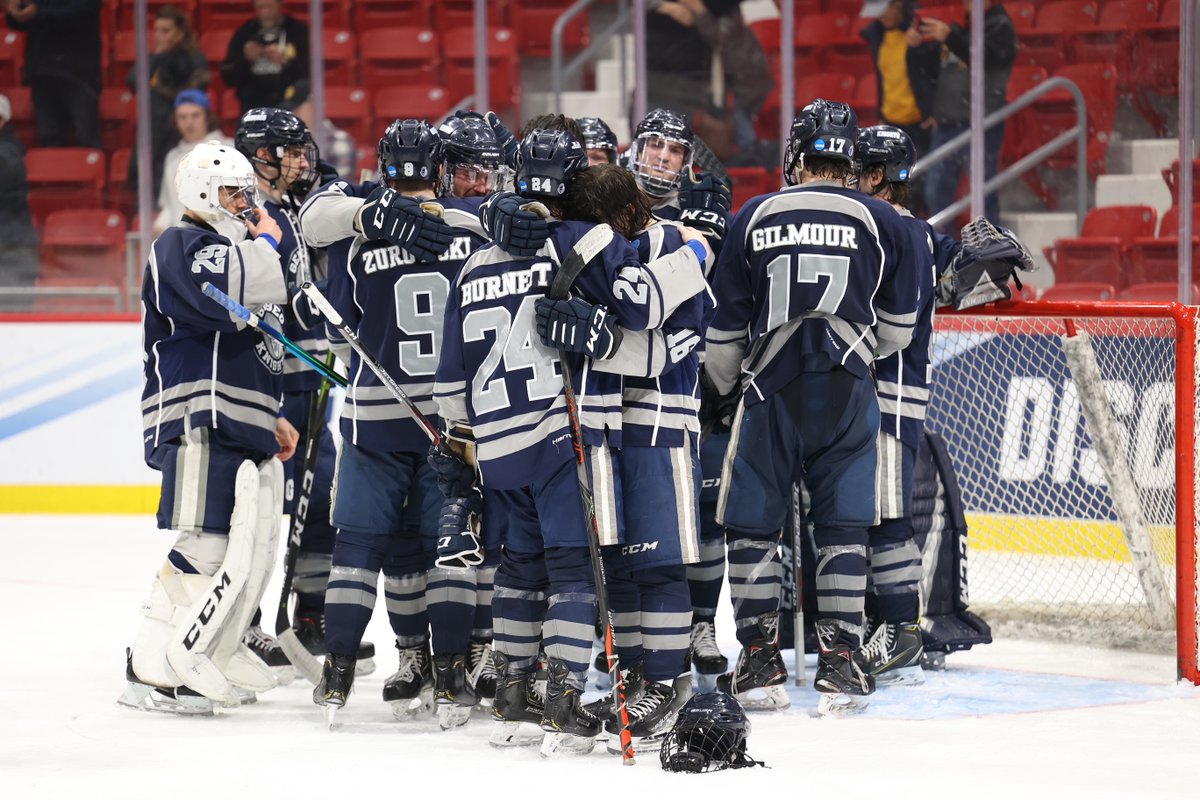 GeneseoKnights's tweet photo. We're proud of you, @GeneseoHockey. 
#OneKnight #d3hky https://t.co/2C4kFGuMox
