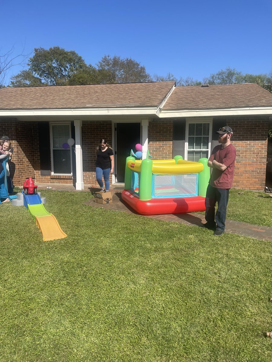 Auburn1024's tweet photo. Todays #OPEN5k was spent playing games &amp; celebrating my great nieces 2nd birthday at her party. She will be 2 tomorrow!!! Fun times with the family! https://t.co/oZOoKKrJI7