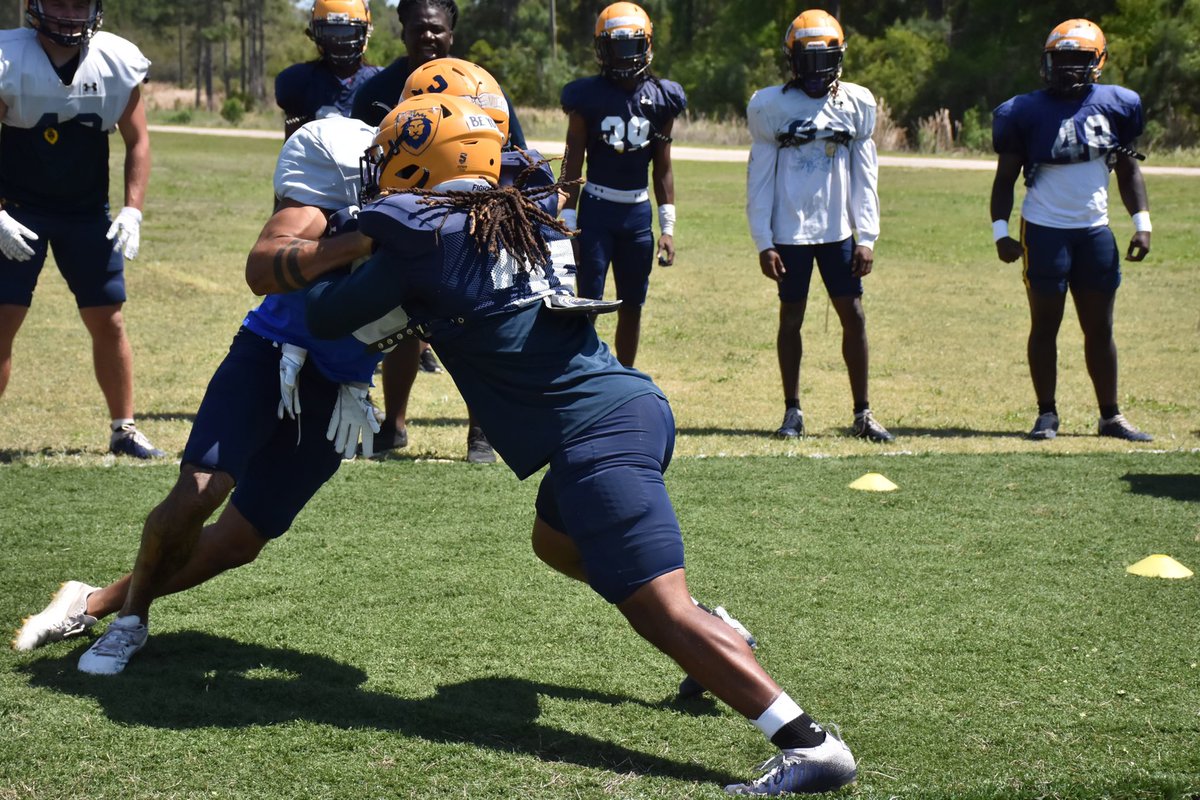 WarnerUFootball's tweet photo. Week 2 Of Spring Ball ✅  We Got Better Today 🏈 #Compete https://t.co/wgYwMk4e3m