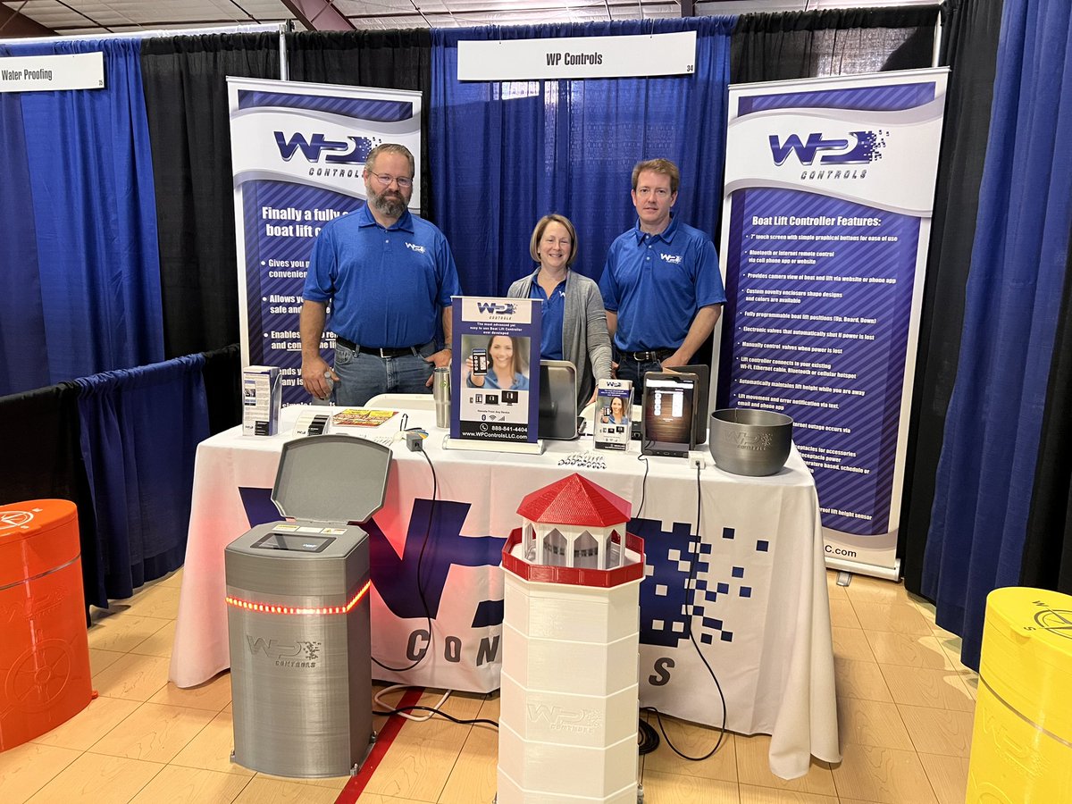 lakeozarksfun's tweet photo. Check out these custom designed Bluetooth/internet boat lift controllers! Built and designed right here at #Loto #LakeoftheOzarks  They were at the Expo today! #boatlife https://t.co/lOf9ff0mnK
