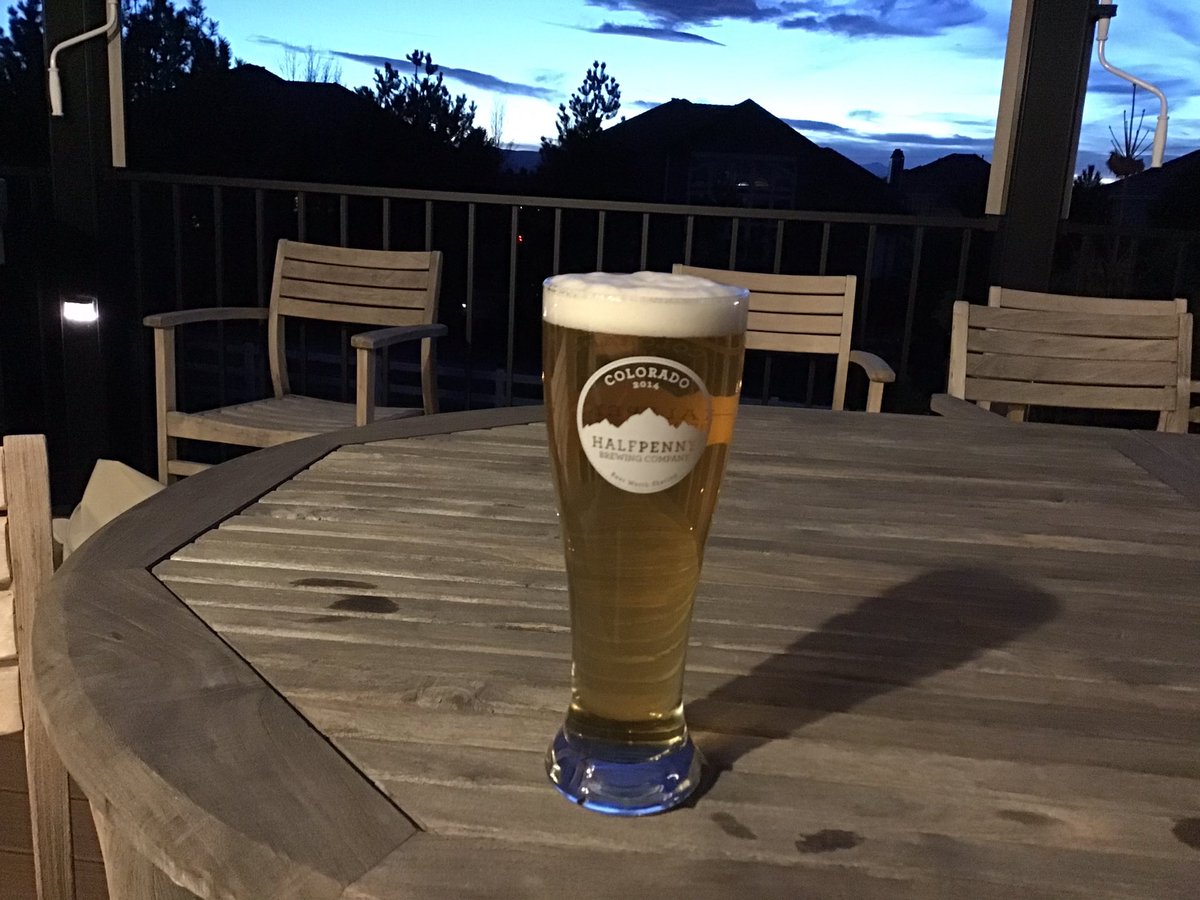 ✅ Bike to brewery 
✅ Check on the beers
✅ Mill grain for brew day tomorrow
✅ Bike home 
✅ Hefeweizen on back deck
🎉