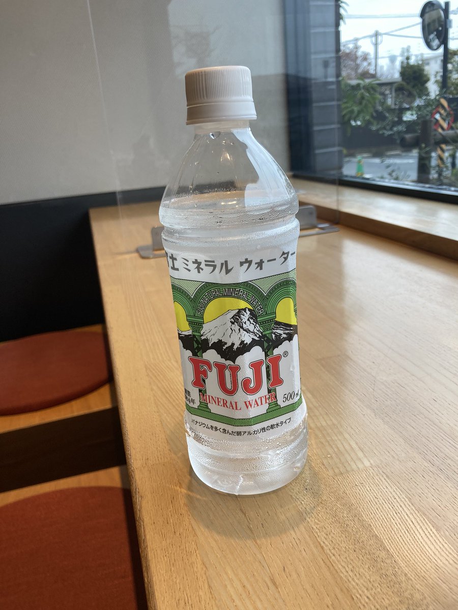 62mLHo9ircd3x9S's tweet photo. これ気に入っています https://t.co/1HJlH9Prto