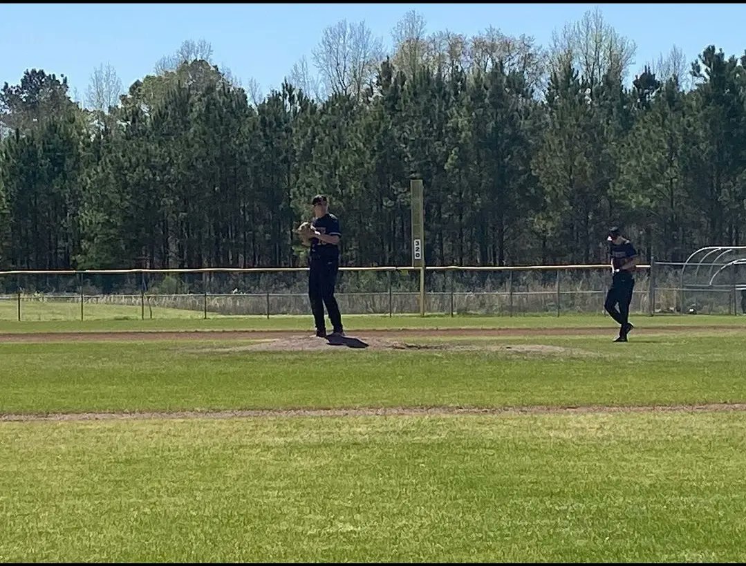 𝙎𝙝𝙖𝙙𝙚𝙨 𝙑𝙖𝙡𝙡𝙚𝙮 𝙈𝙤𝙪𝙣𝙩𝙞𝙚𝙨 tweet media