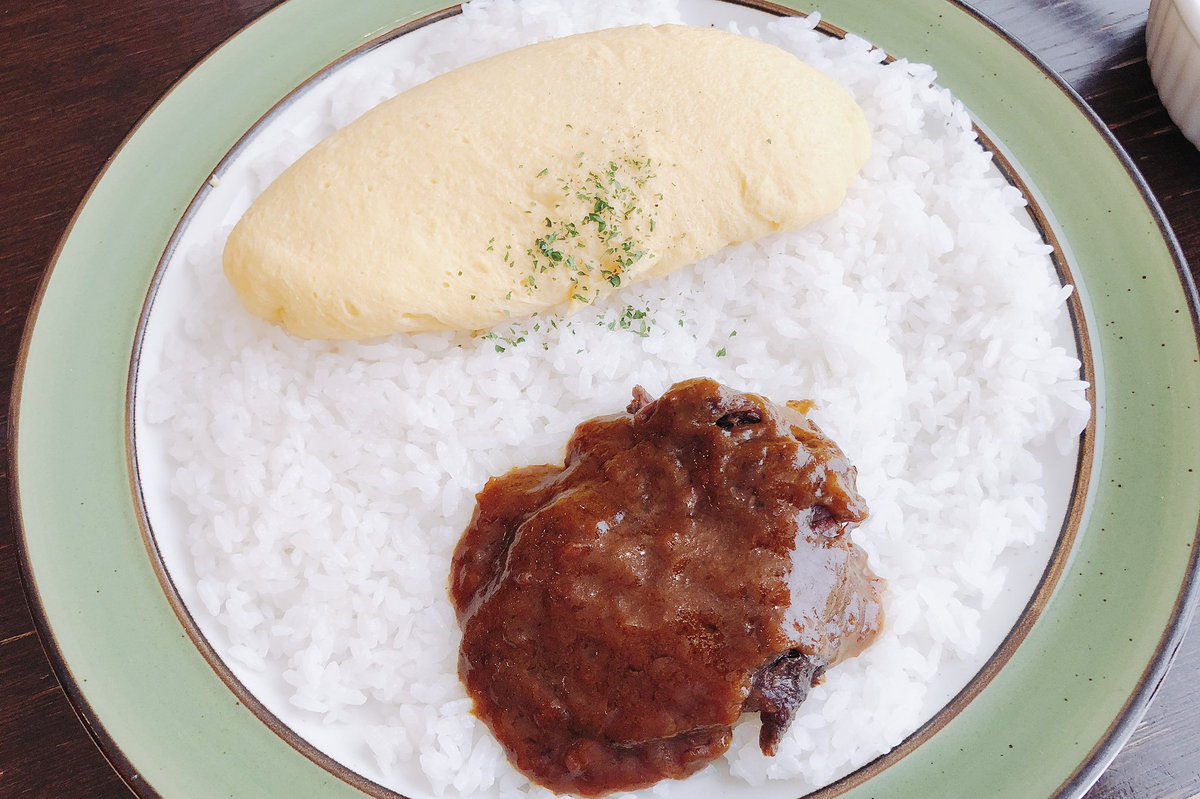nem_hero's tweet photo. 日曜のお昼は何食べます？🧐
天気も良いしドライブがてら、やっぱりクロックのカレーでしょう！！
ただここ��カレー濃厚過ぎて、年々油に胸焼けするようになって来た気がする😳 https://t.co/8aT8y0tYJP