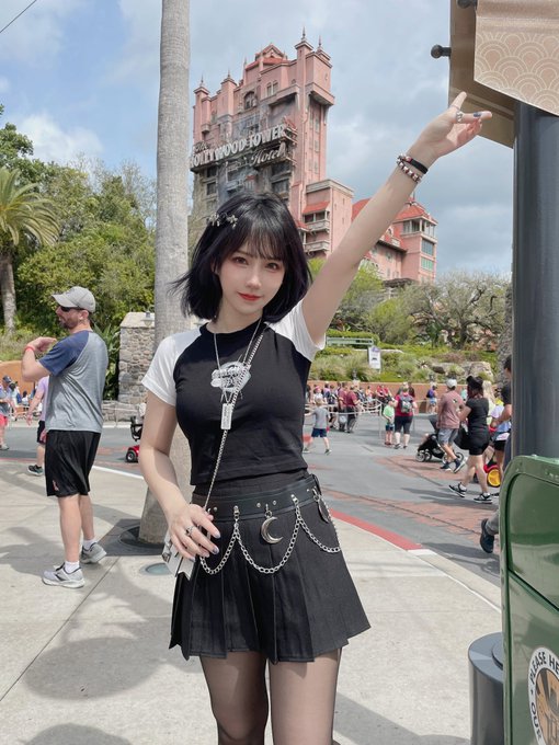 コスプレイヤー洛洛子のTwitter画像13