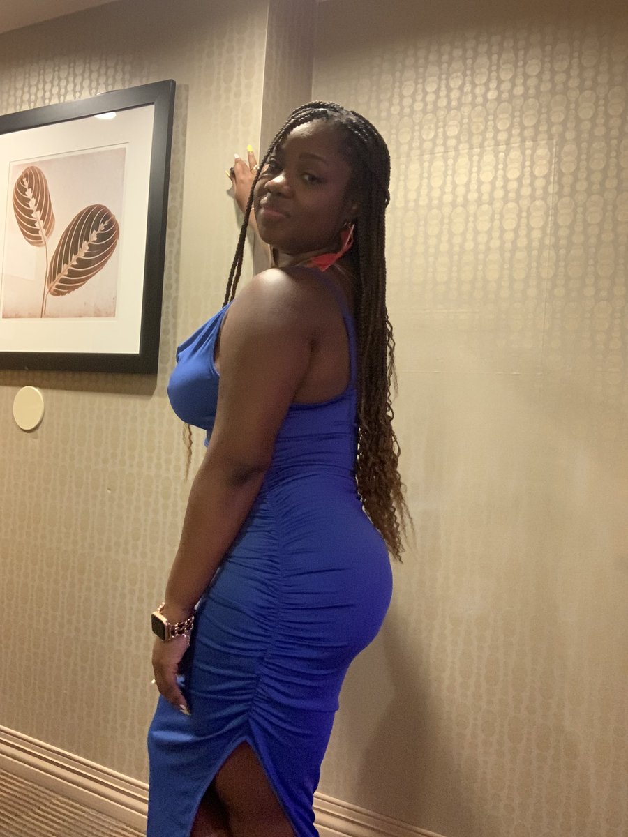 Diamond_Curves's tweet photo. Iโd like to thank my mama and my peloton #thirty2 https://t.co/pIAyH7IKLB