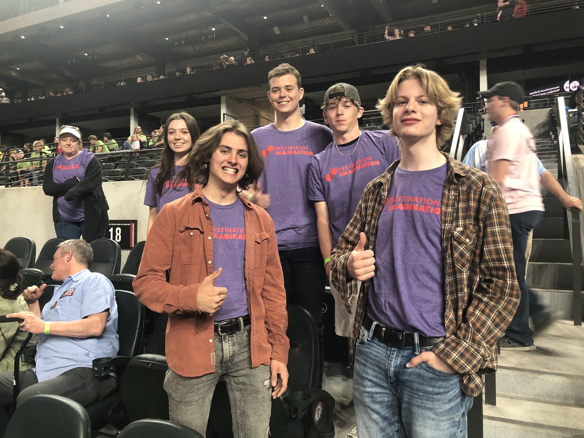 disdactivities's tweet photo. Congratulations @WoodrowWildcats @BTWHSPVA and Science and Engineering Magnet! These high school teams are headed to the Destination Imagination Global Finals in Kansas City, Missouri!
#MovingOnTogether #GetInvolved #GlobalsBound #TexasDI https://t.co/f1CCAKSjYU https://t.co/lPhR4HTuCW