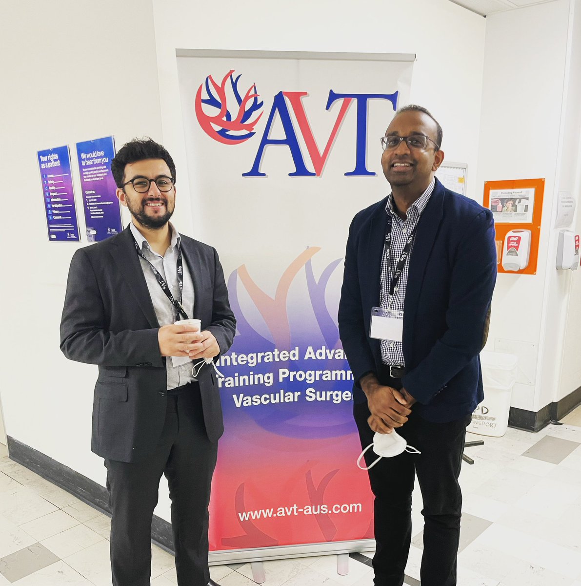 vascularfm's tweet photo. An absolute pleasure for @vascularfm to be at the 2022 @AVTCourse this weekend #vascularsurgery #trainees #mentorship #fellowshipexaminationprep #FEX2022 https://t.co/xbrLfqiYLU