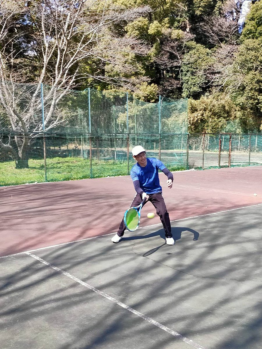 CircleToride's tweet photo. 先週の活動🎾
ゲストさんはなんと学生さん！！！👀
若くて体力もありメンバーは心の中で戻りたいとボヤく…(  ˙꒳​˙  )
日中暖かい日も増え、春も近いですね🌸
前回に続きまたメンバーがお仕事の関係で離れてしまうことに🥲
新年度からの新しい出会いも期待です👀✨ https://t.co/UkfQB2fIYs
