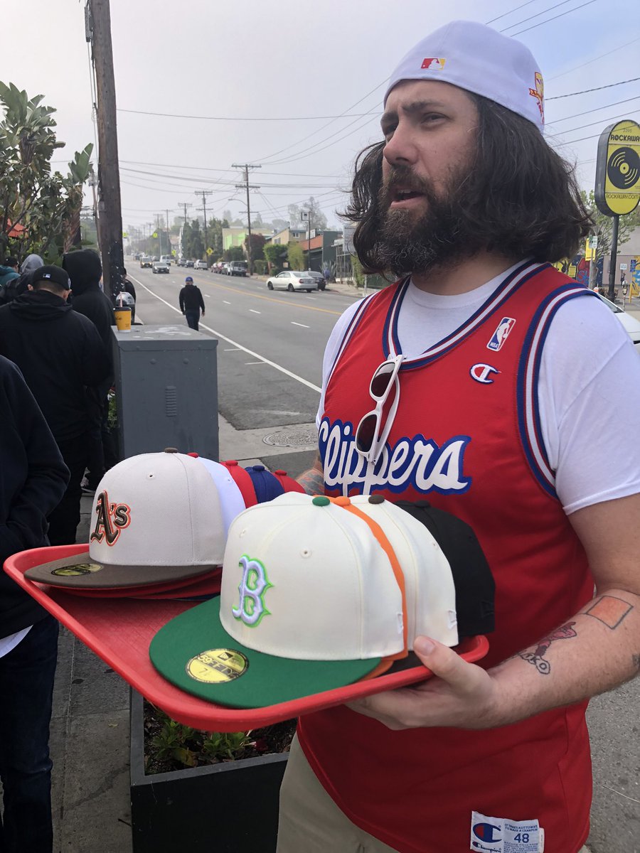 Thanks <a href="/BurgersNeverDie/">BurgersNeverSayDie</a> for the tasty burger and <a href="/HatClub/">HAT CLUB</a> for my  #Athletics #AWRootbeer #HatClub mashup and for serving up a great event plus got to formally meet the great <a href="/Shakabrodie/">Benjamin Christensen</a> ! #GreenCollarBaseball