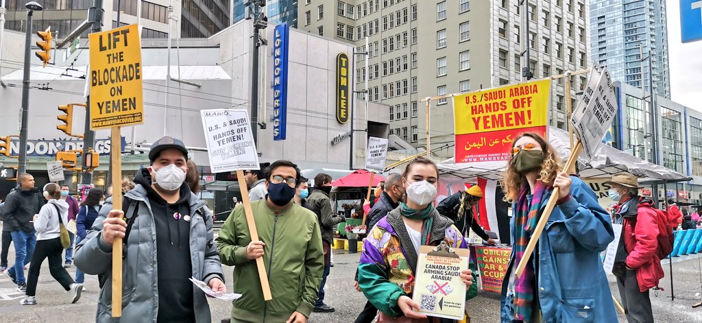 Thanks everyone that joined us in #Vancouver to protest as part of #CanadaStopArmingSaudi Days of Action,marking 7 yrs of brutal Saudi-led war on #Yemen. See more ways to join the campaign online: tinyurl.com/SolidarityWith… #YemenCantWait #cdnpoli #vanpoli #bcpoli #DayofAction4Yemen