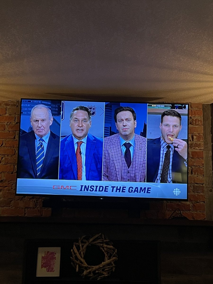 David_Keppler's tweet photo. Snackin’ on HNIC @kbieksa3! https://t.co/LRCh8y5Gh7
