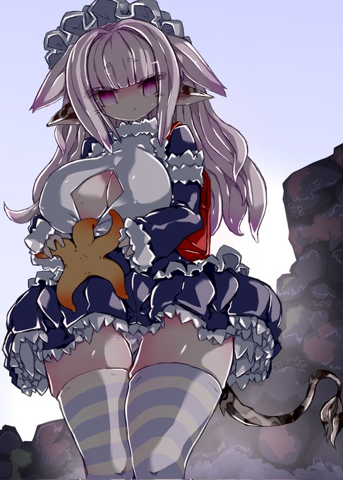 海岸でヒトデと戯れるフィアーちゃんです 