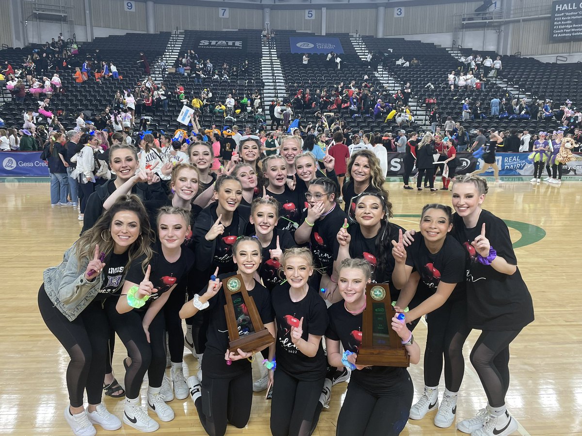 DAWG_athletics's tweet photo. How do you top that 2019 State Championship?  You win 2 State Championships in 2022! https://t.co/Z66wW2y4SF