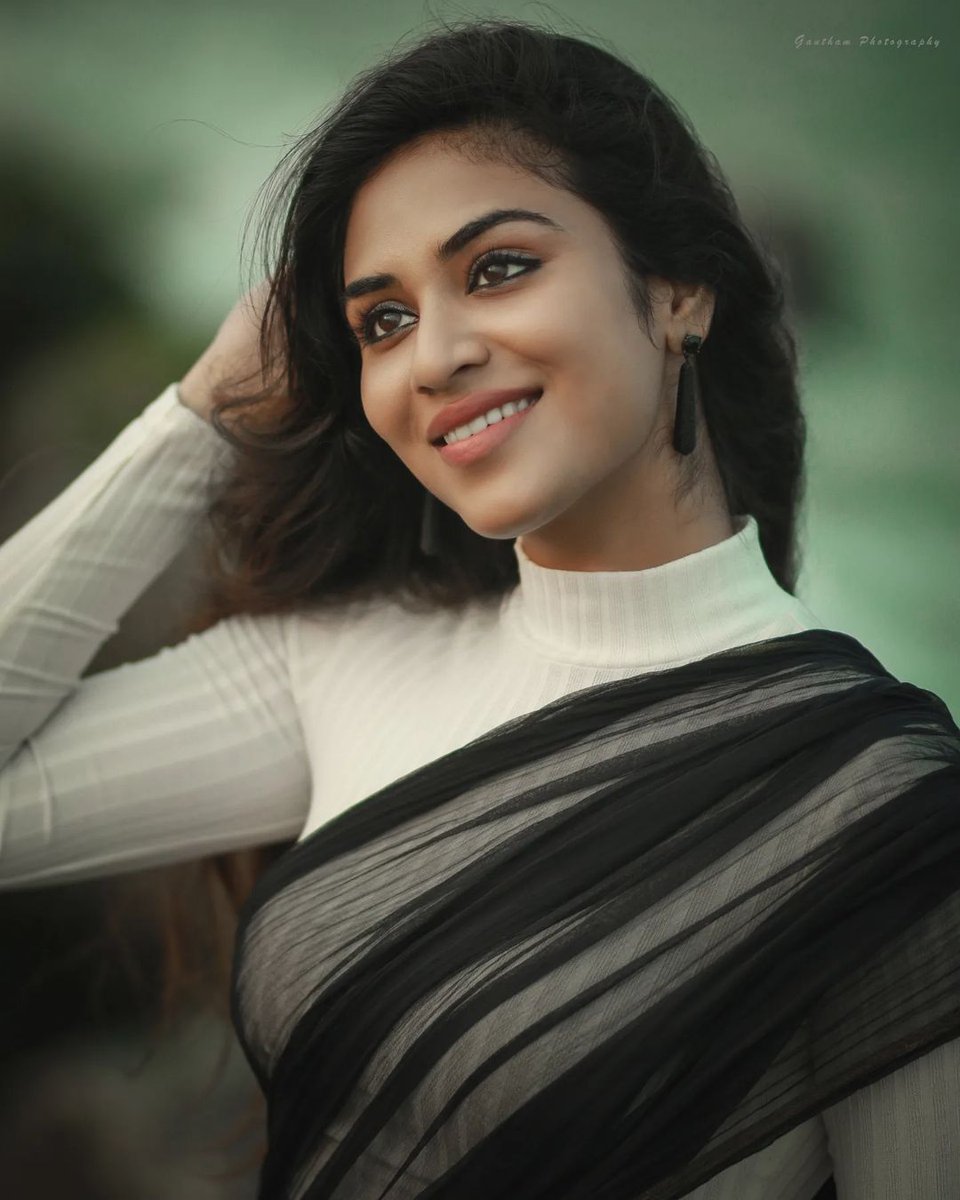 imindhuja's tweet photo. Escape the ordinary 💃 https://t.co/42YB8LARef