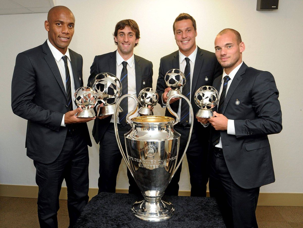 Mourinho_Xtra's tweet photo. 2010,
UEFA Club Football Awards

~ Goalkeeper of the Year: Julio Cesar
~ Footballer of the Year: Diego Milito
~ Defender of the Year: Maicon
~ Midfielder of the Year: Wesley Sneijder
~ Forward of the Year: Diego Milito

Josè Mourinho Inter Boys Won almost everything, https://t.co/eBFUmCJmng