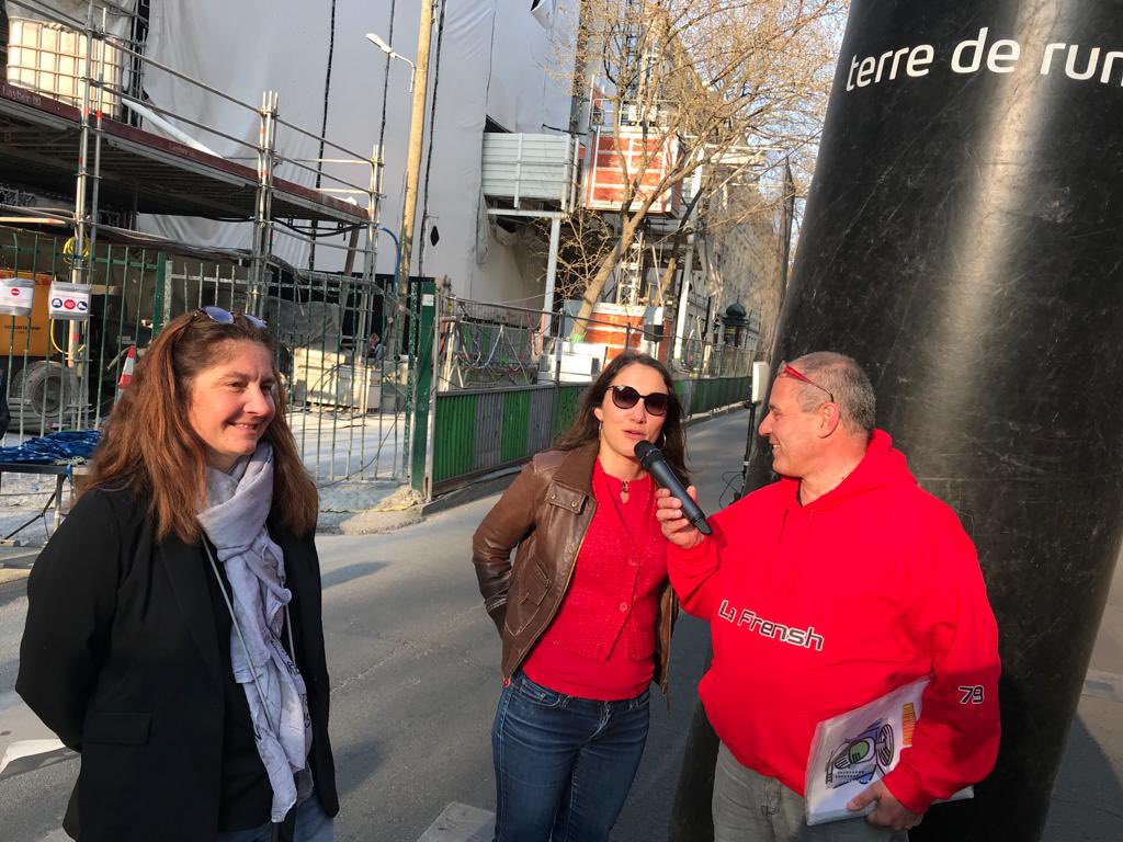 C’est parti pour les 10km du Neuf - merci aux bénévoles du <a href="/LionsFRANCE/">Lions Clubs France 🦁🇫🇷</a> <a href="/lionsparis9run/">10km du Neuf Lions Paris 9 Run</a> 🏃🏽‍♂️ 🏃🏽‍♀️ au profit d’associations solidaires soutenues par la <a href="/Mairie9Paris/">Mairie du 9e Paris</a> <a href="/dburkli/">Delphine Bürkli</a> #10km