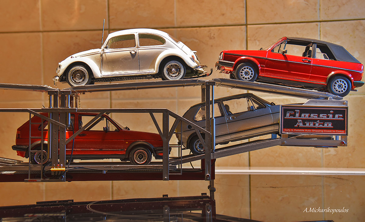 RevellGermany's tweet photo. Auto Transport Trailer in scale 1/25 built by Apostolos Micharikopoulos.

#revellgermany #revell #scalemodel #discoverrevell #car #autotransporter https://t.co/DVAA3oRRW4