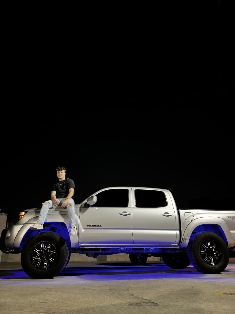 HopLog15's tweet image. no car keys needed, button to push, go